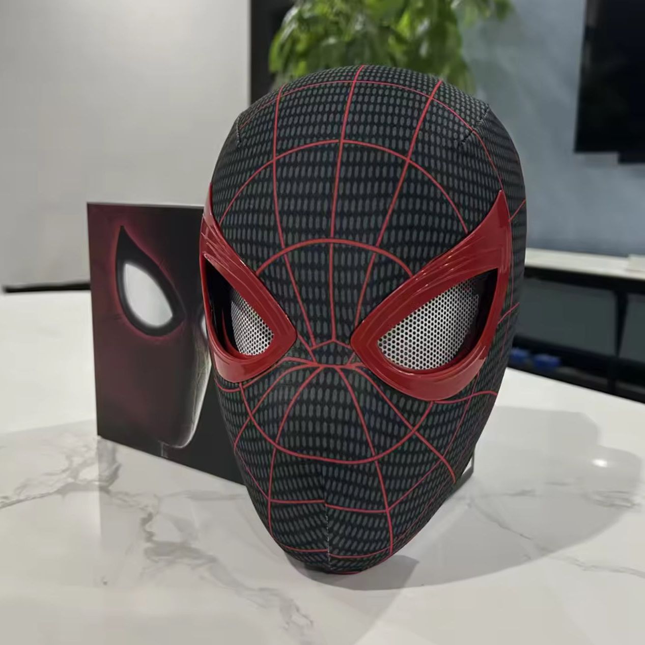 New Spider-man:no Way mask Home Spider Man Mask Luxury Helmet Rechargeable Remote Eyes Movable Mask Cosplay Decoration Gift Toys