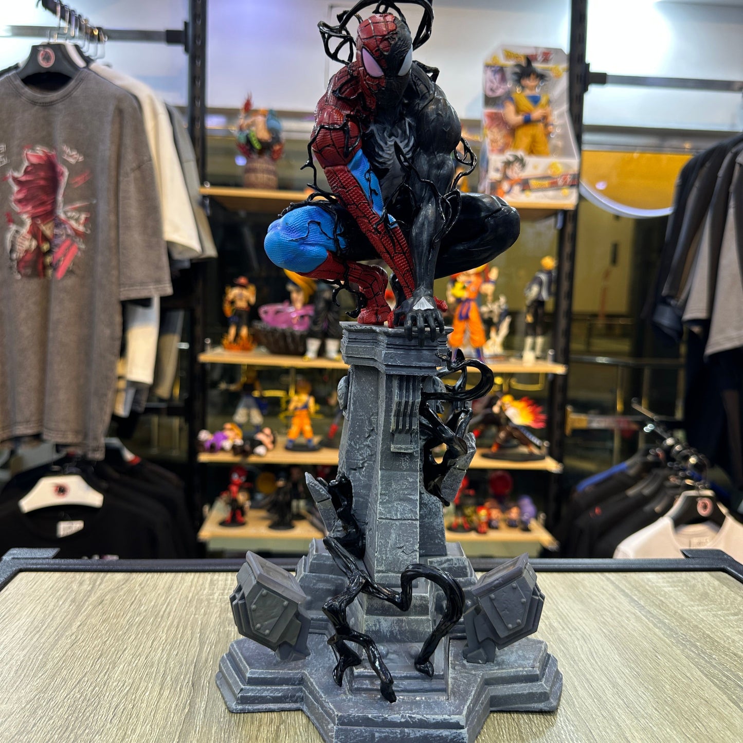 38cm Marvel Anime Figure Peripherals Symbiotic Spider Man Venom Plug In Luminous Desktop Decoration Collect Model Trendy Toys Gifts