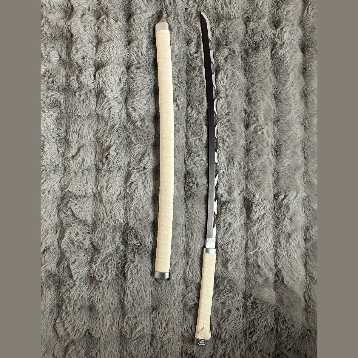 104cm Bamboo Practice Katana Prop - 41" Wooden Japanese Anime Swordsman Training Sword with Scabbard