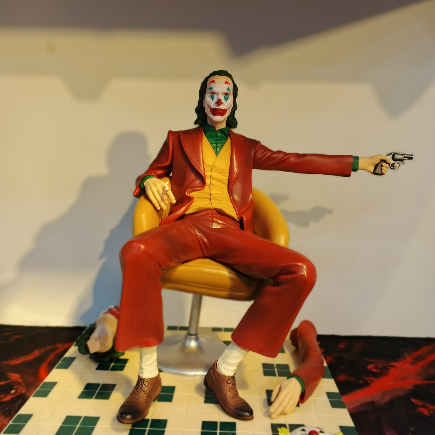 DC Joaquin Phoenix The clown Second Dimensional Figure VC Collection Model Toys Gifts The Joker The Dark Knight Heath Ledger