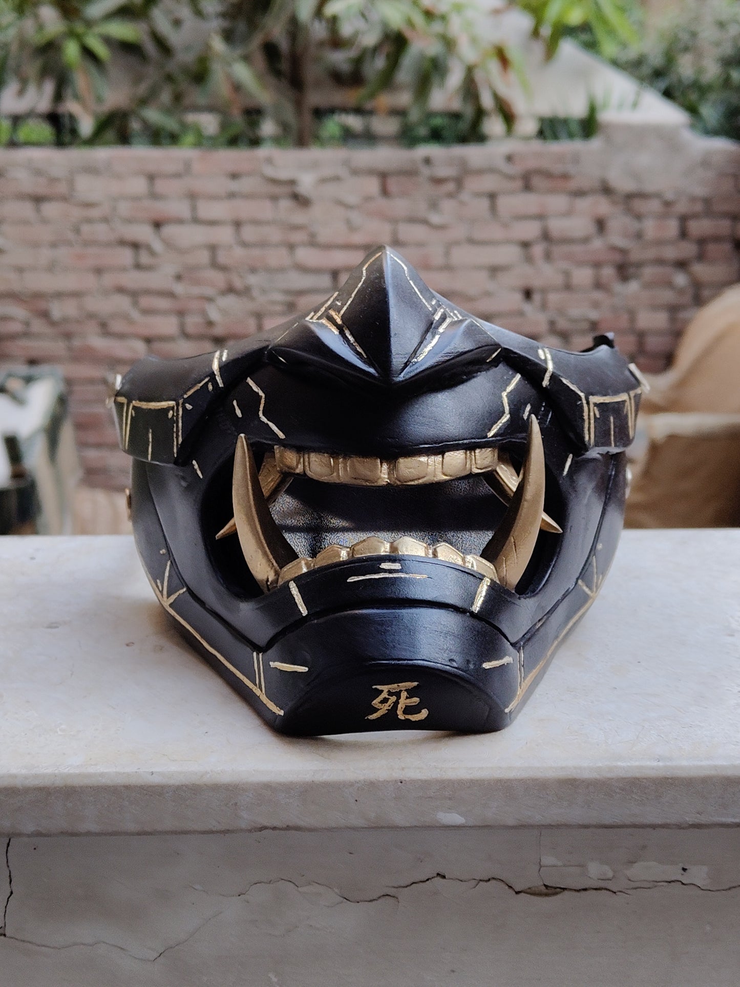 Oni samurai mask black&gold edition From Ronin Punk