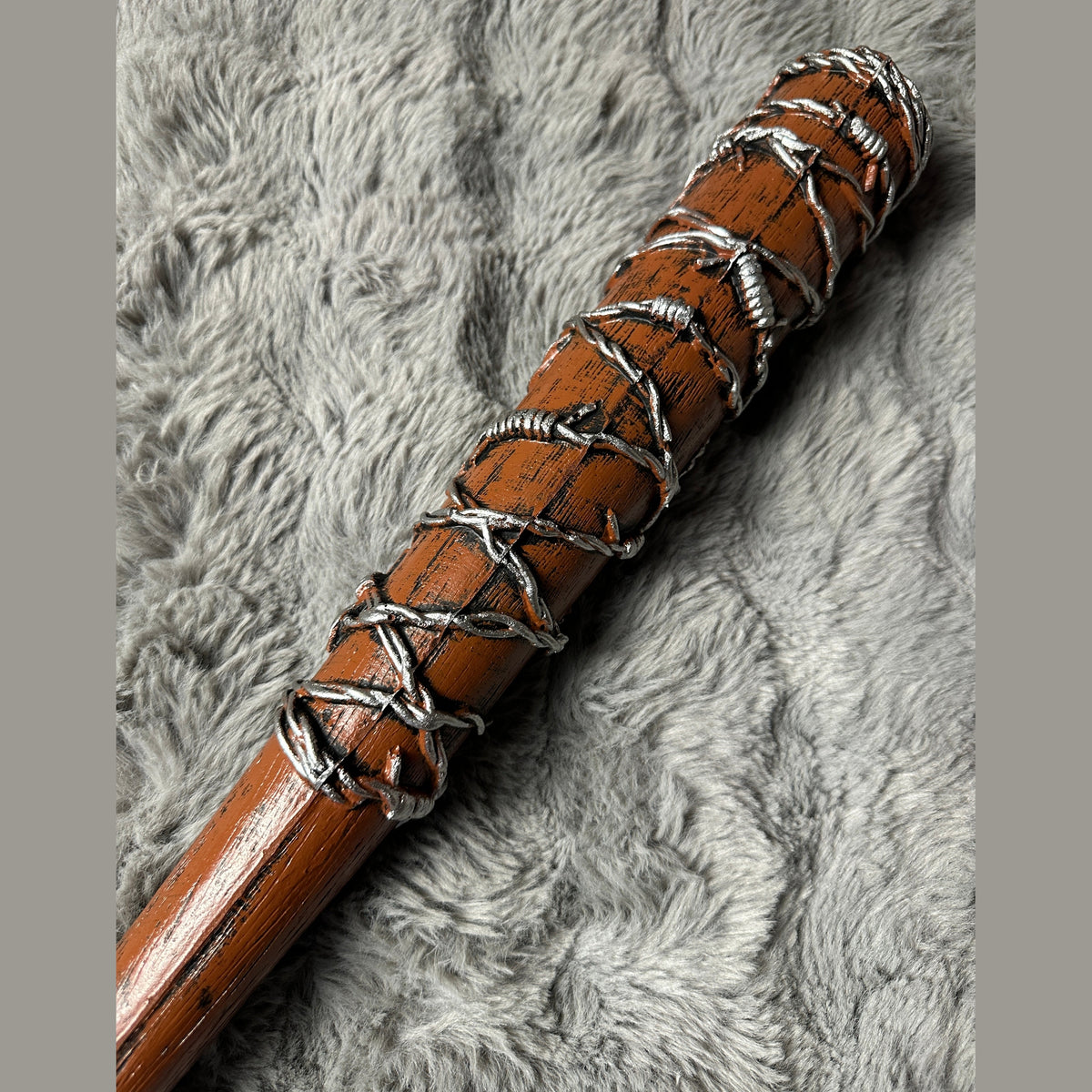 Negan Lucille Replica Barbed Wire Baseball Bat – Walking Dead Cosplay Prop