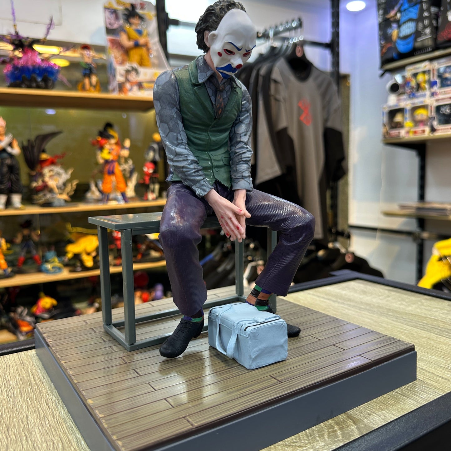 Movie Joker Heath Ledger Clown Pvc Action Figure Collection Statue Model Toys 28cm Desktop Decoration Toys Kids Birthday Gifts