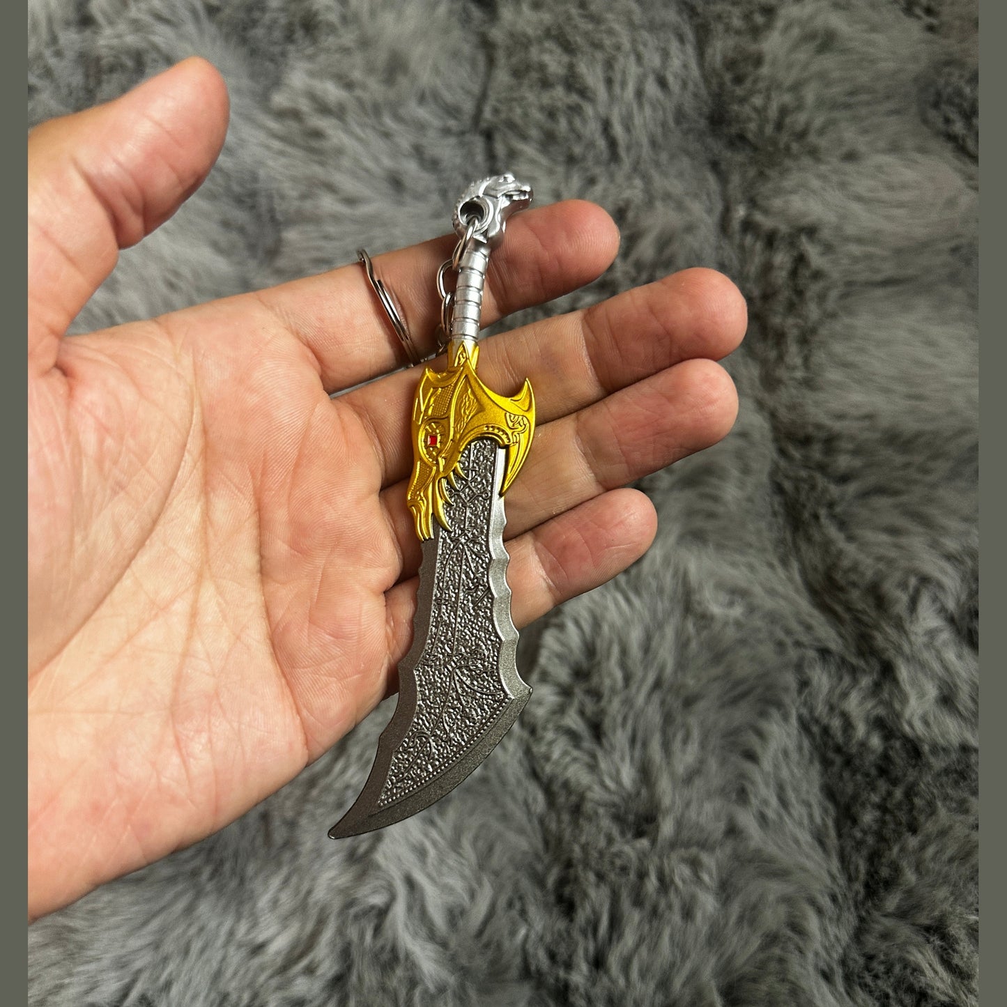 God of war metal keychains toys