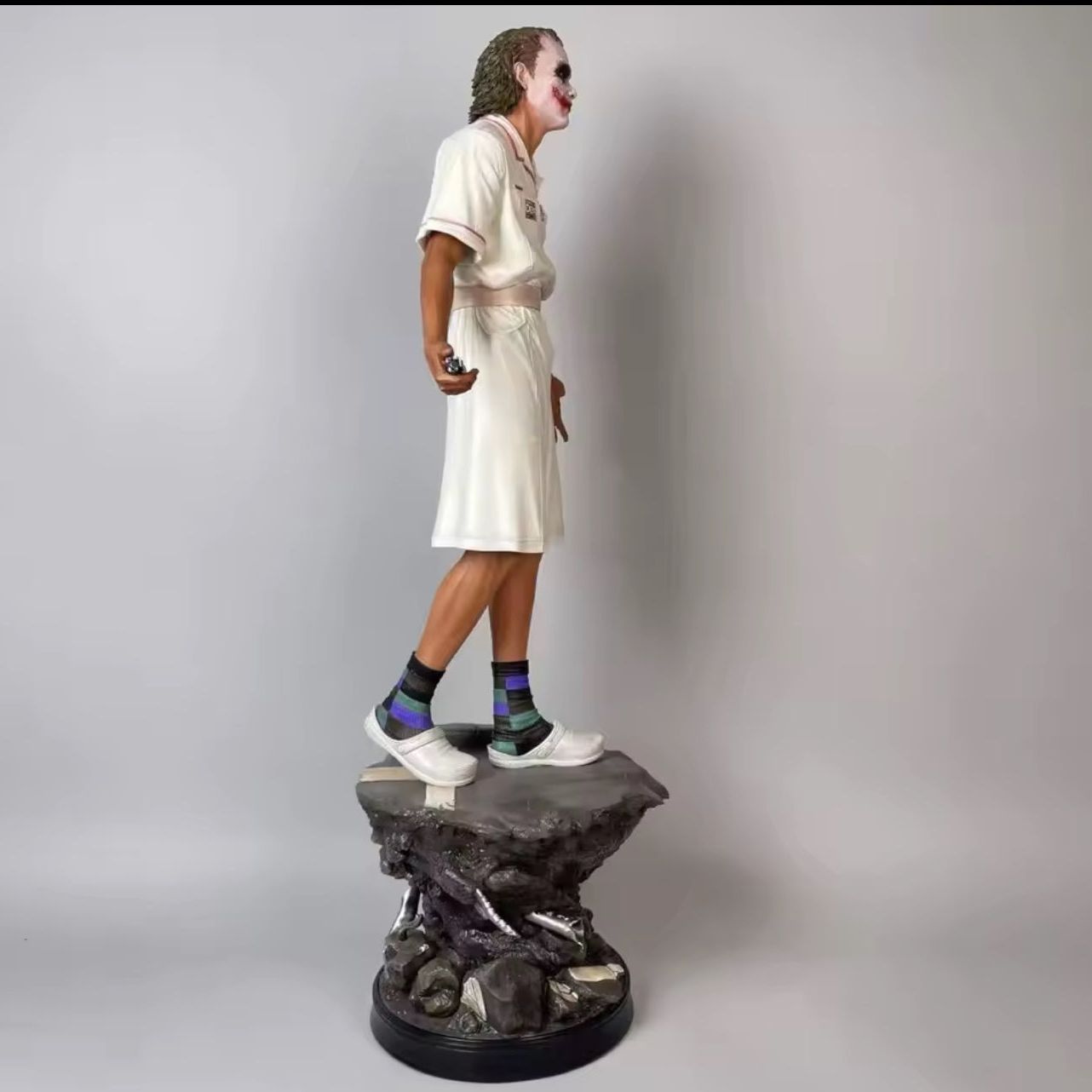 New 54cm Heath Ledger Nurse Uniform Joker Figure Joker Standing Scene Model Handmade Ornament Gk Statue Toy Gift
