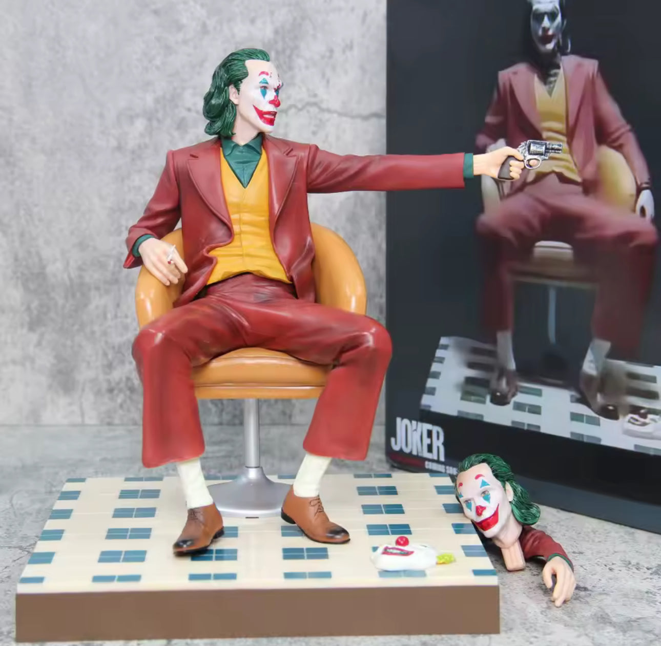 DC Joaquin Phoenix The clown Second Dimensional Figure VC Collection Model Toys Gifts The Joker The Dark Knight Heath Ledger