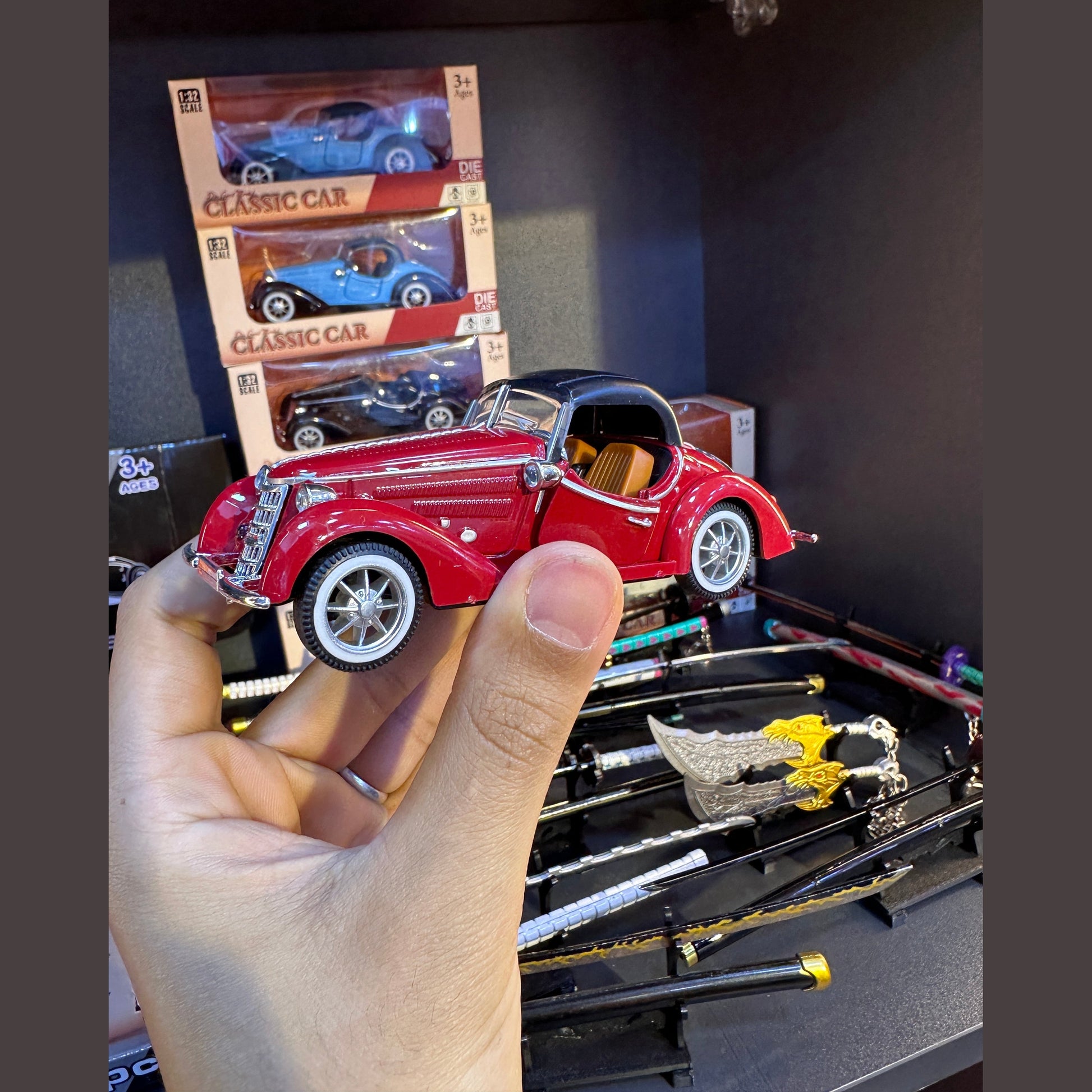 Cars metal model 1:32 size classic cars