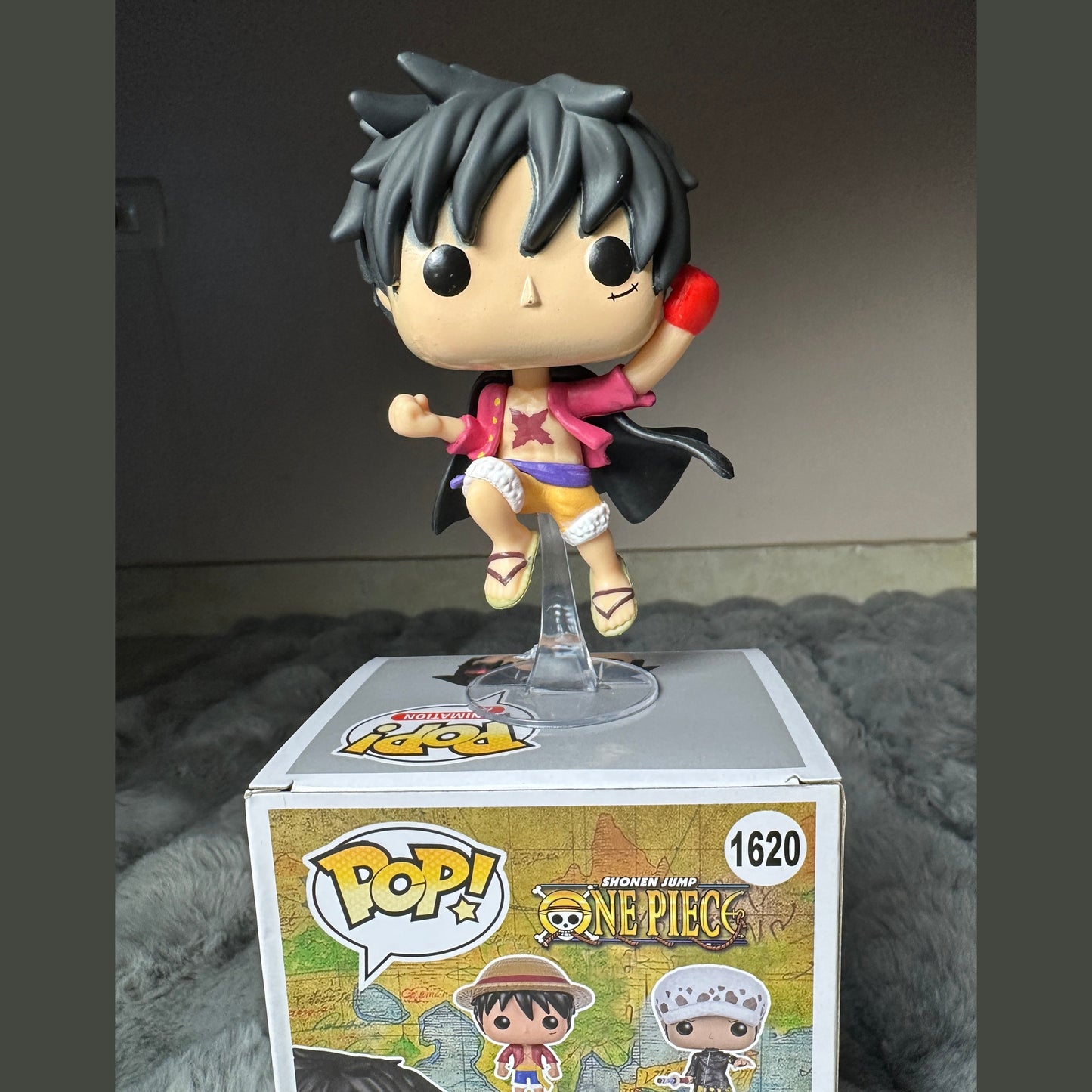 One piece luffy funko pop figure