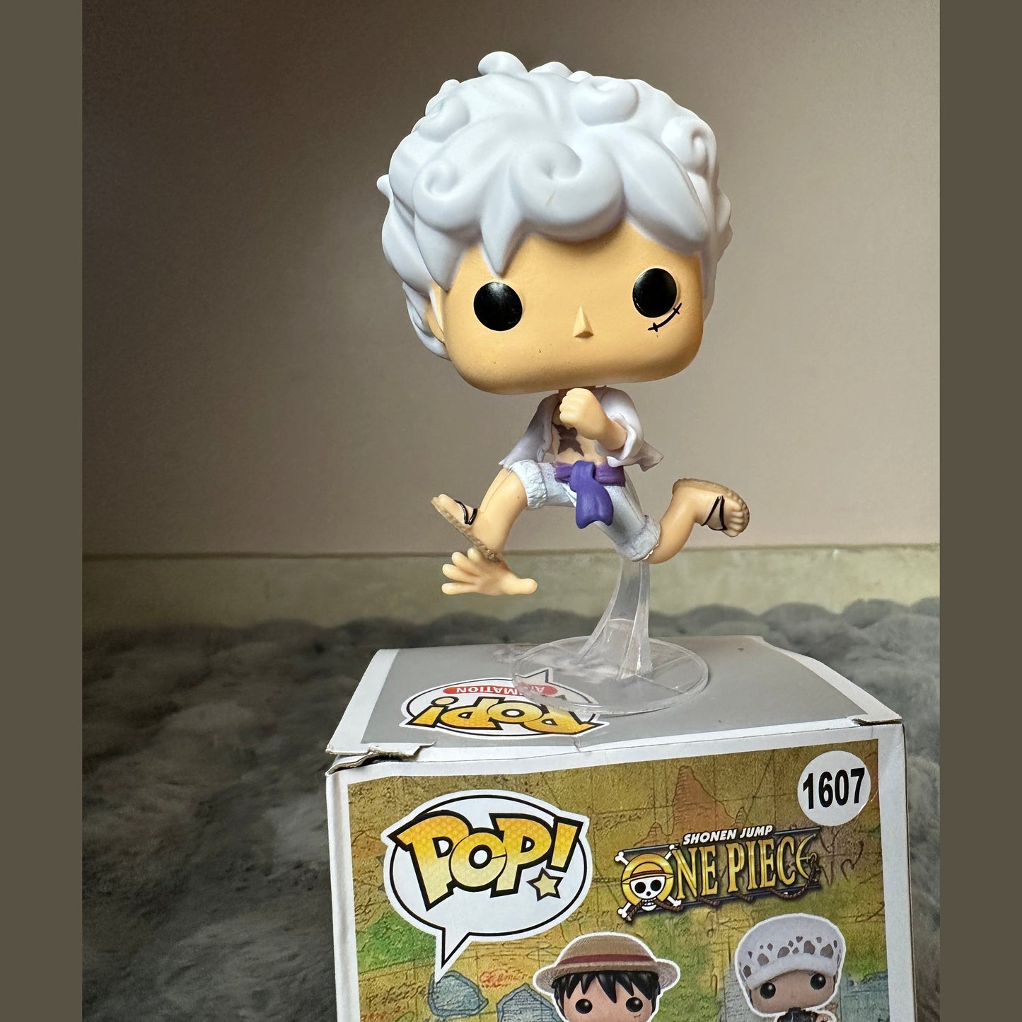 One piece luffy funko pop figure