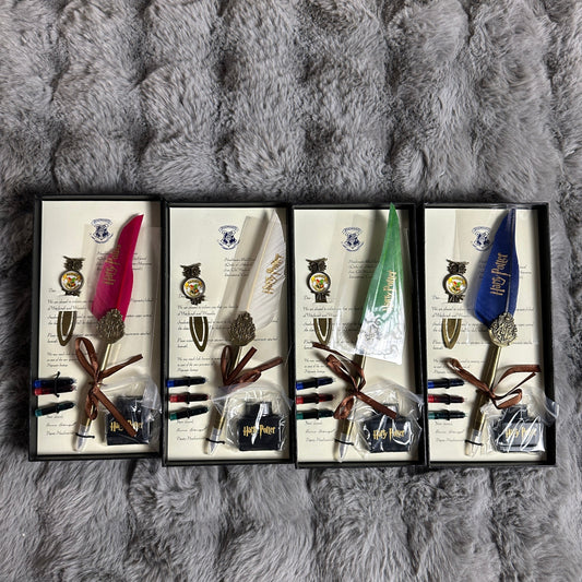 Harry Potter Quill feather random color