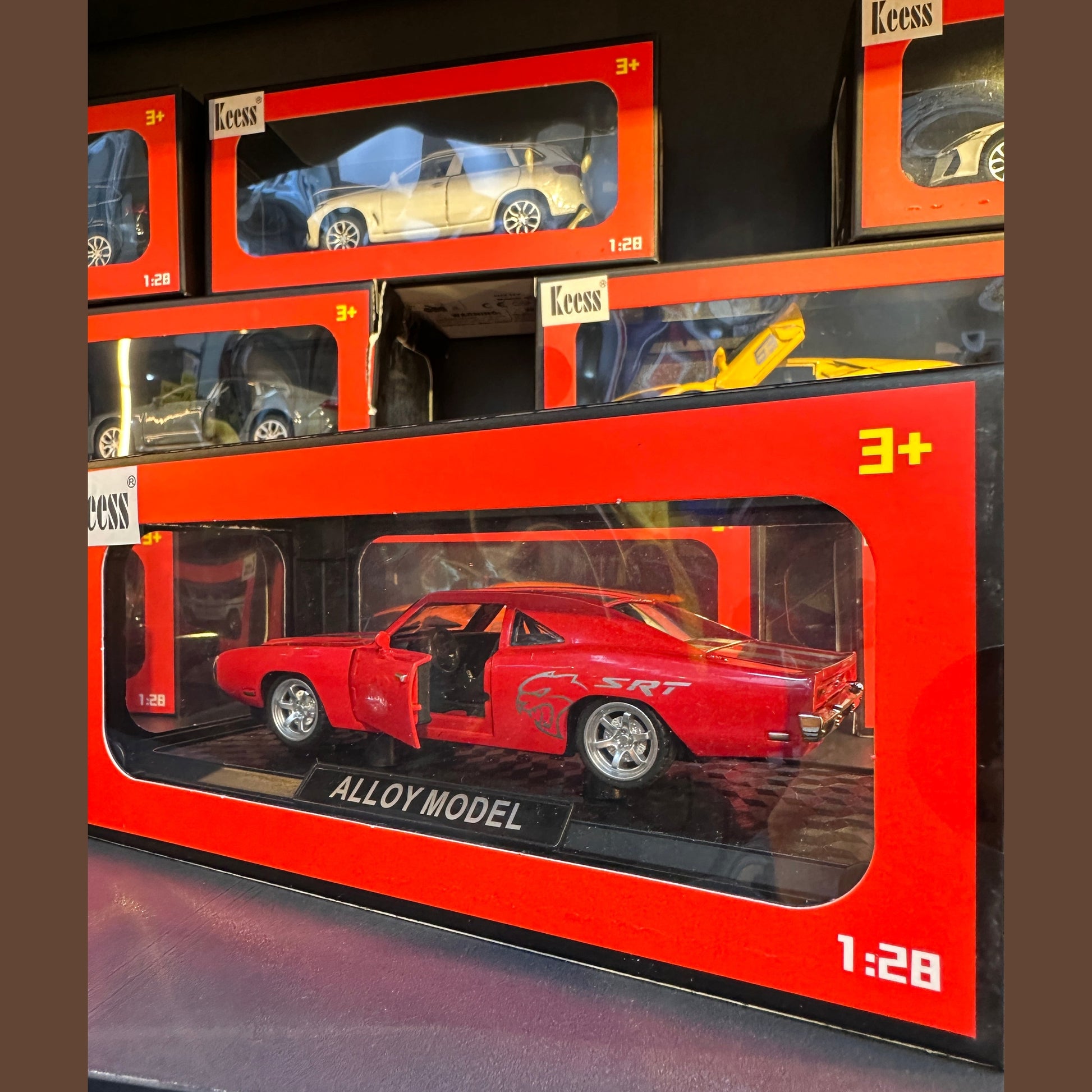 Cars toys model 1:28 size metal cars