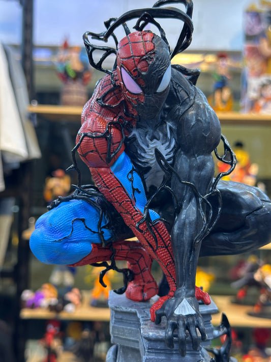 38cm Marvel Anime Figure Peripherals Symbiotic Spider Man Venom Plug In Luminous Desktop Decoration Collect Model Trendy Toys Gifts