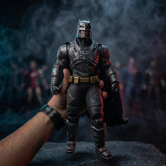 Premium 1/6 Scale Heavy Armored Dark Vigilante Action Figure with Cape