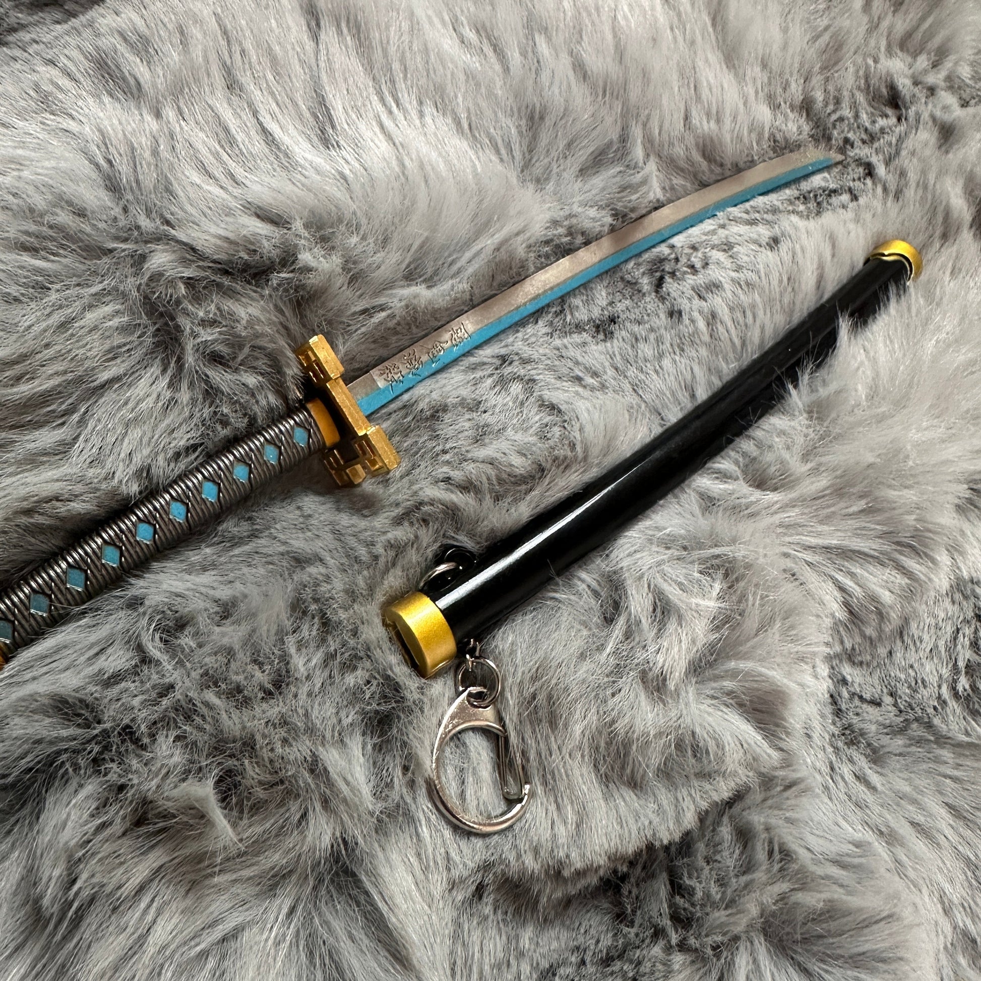 Demon slayer metal swords from one for all anime store 25 cm