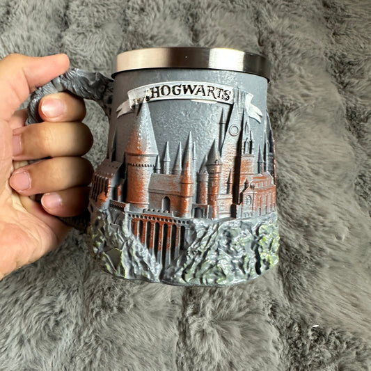Harry Potter schools mug from One For All anime store