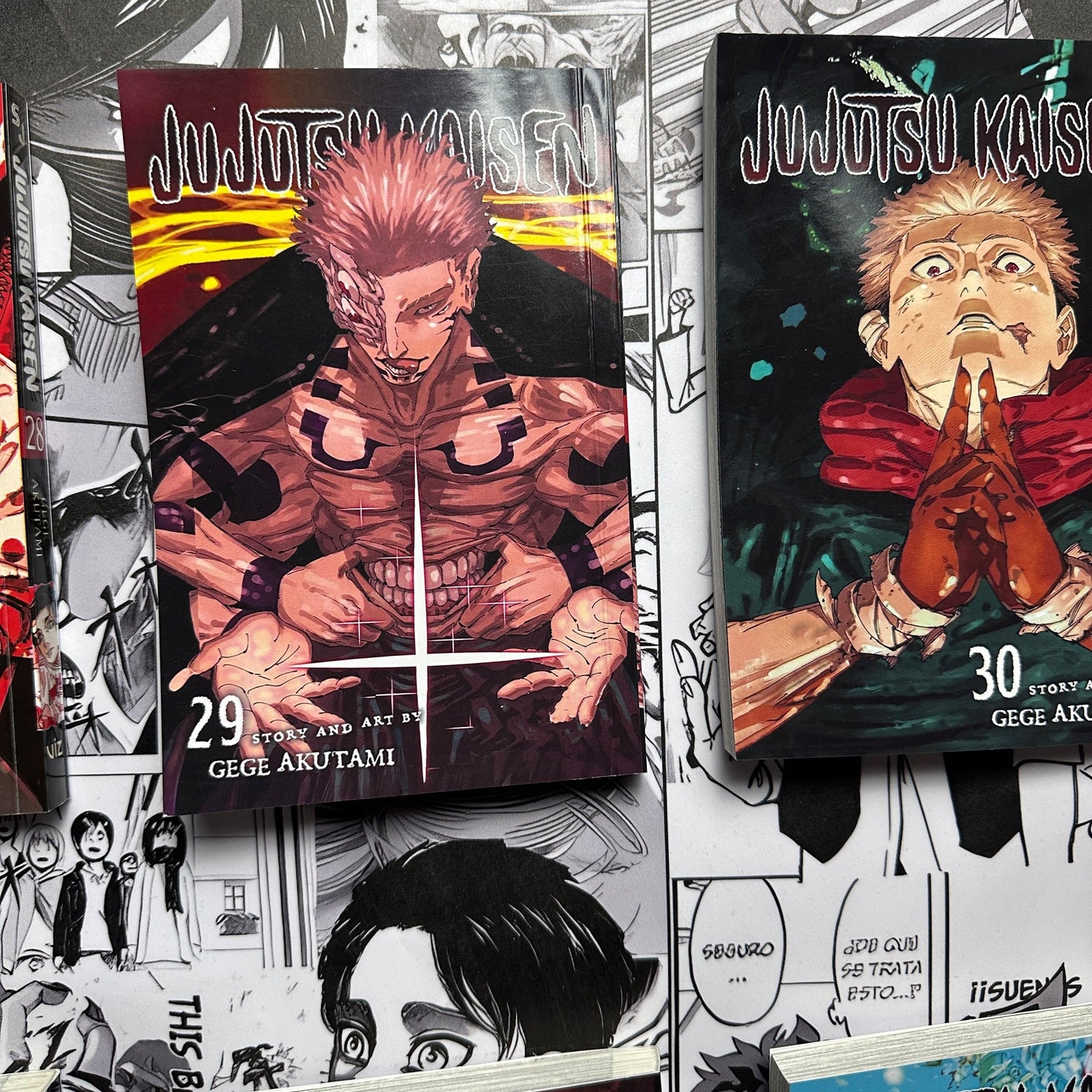 Jujutsukaisen Manga books