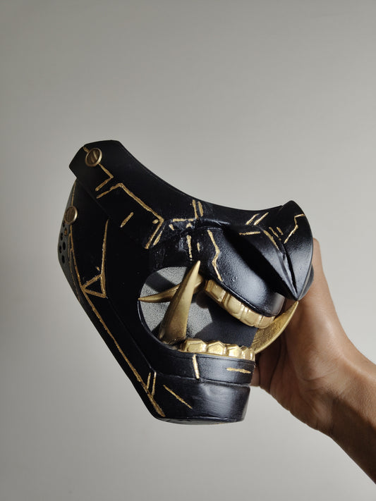 Oni samurai mask black&gold edition From Ronin Punk