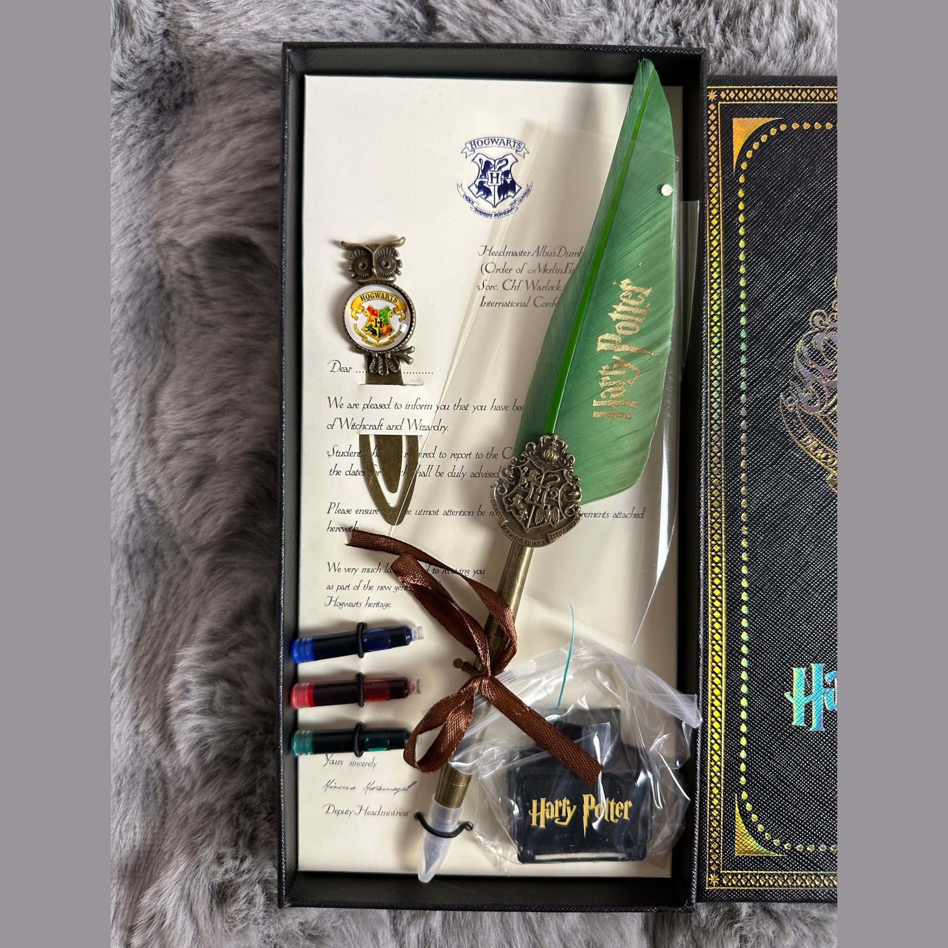 Harry Potter Quill feather random color