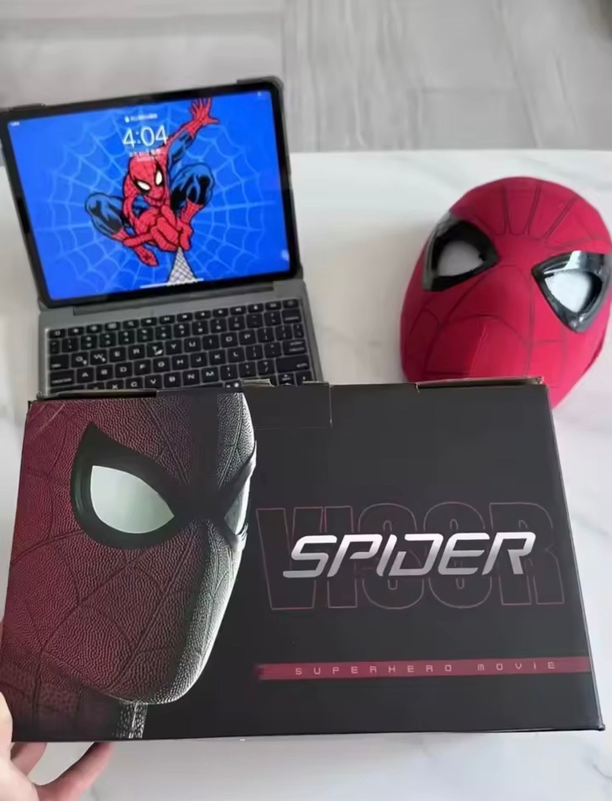 Classic Red Spider Superhero Mask with Blinking Eyes chain control