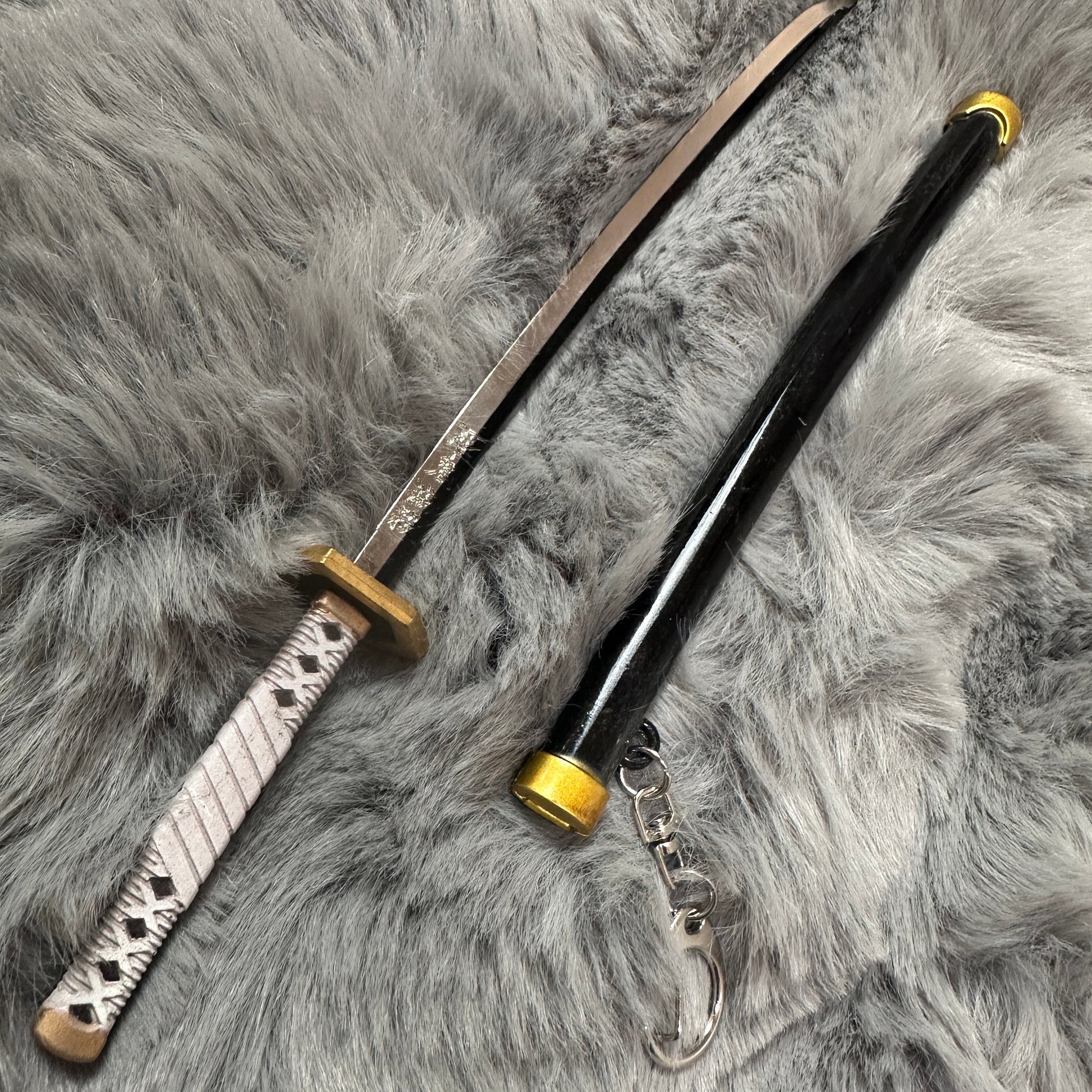 Demon slayer metal swords from one for all anime store 25 cm