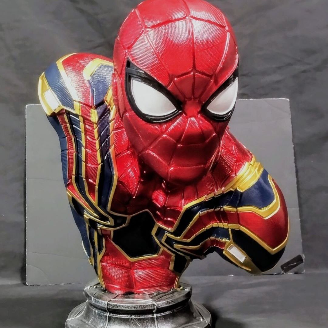 Avengers Iron Man Anime Peripheral Marvel Black Panther Bust 1:1 Figure Bust Living Room Ornament Large Resin Collection Gift