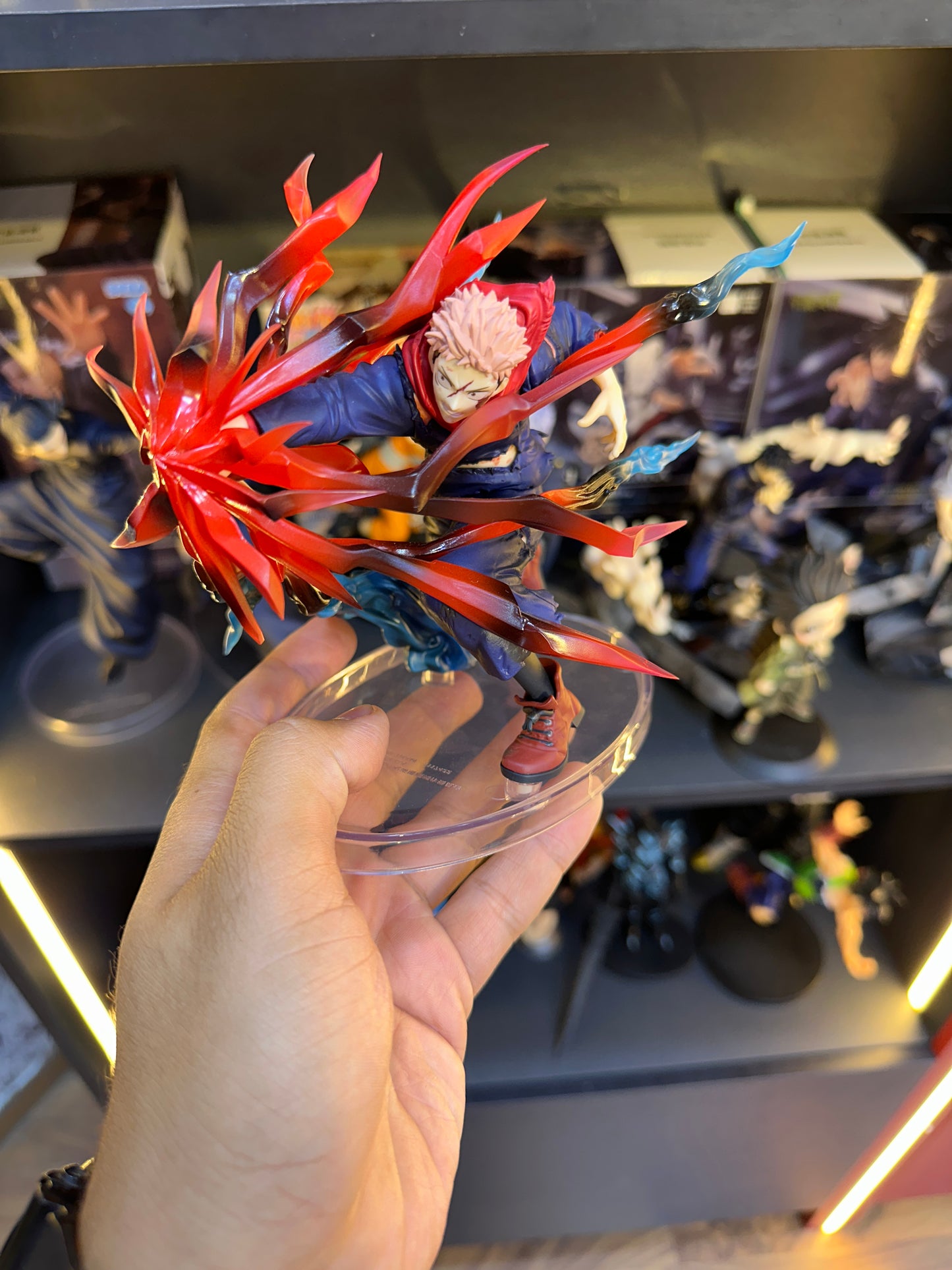Itadori yuji 15 cm original figure (with box) | jujutsukaisen status