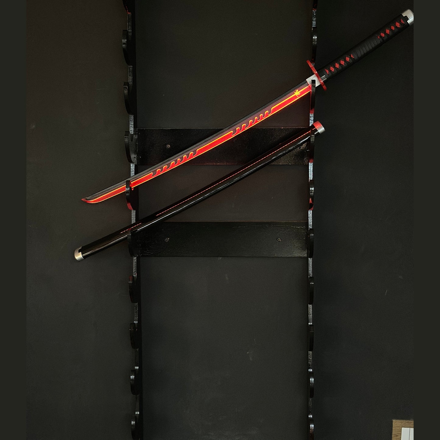 LED Light Demon Slayer Katana Luminous Sword Tomioka Giyuu Anime Cosplay Prop Knife Real Japanese Katana Samurai Lightsabre Toy