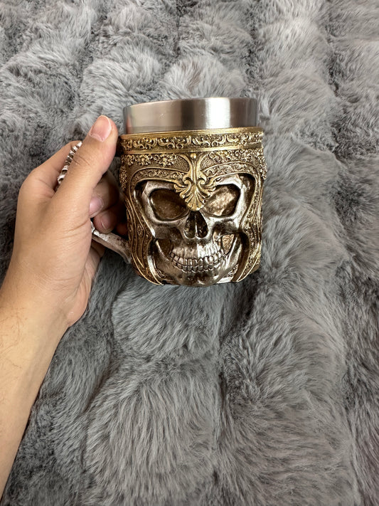 Skull worrier Mug